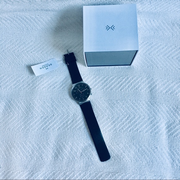 Skagen SKW6100 men’s black leather band watch. - Picture 4 of 7